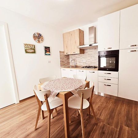 Acacia Apartment Molfetta Exterior photo